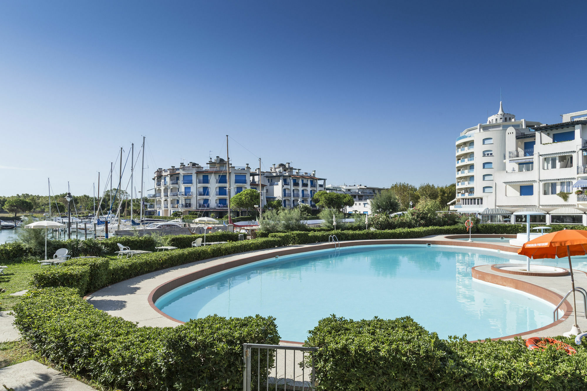 Portoverde Beach Apartments Мизано-Адриатико Экстерьер фото